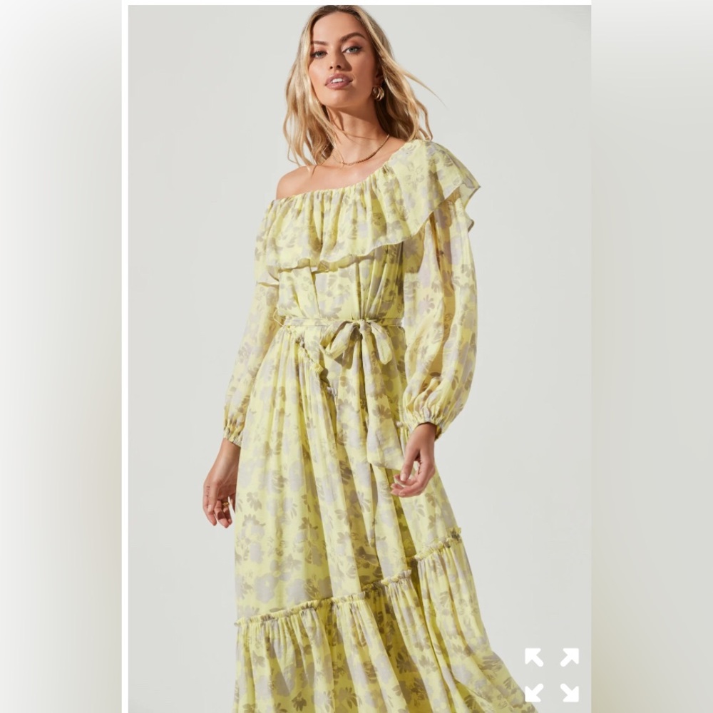 ASTR the Label One Shoulder Dress